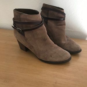 American Eagle Booties
